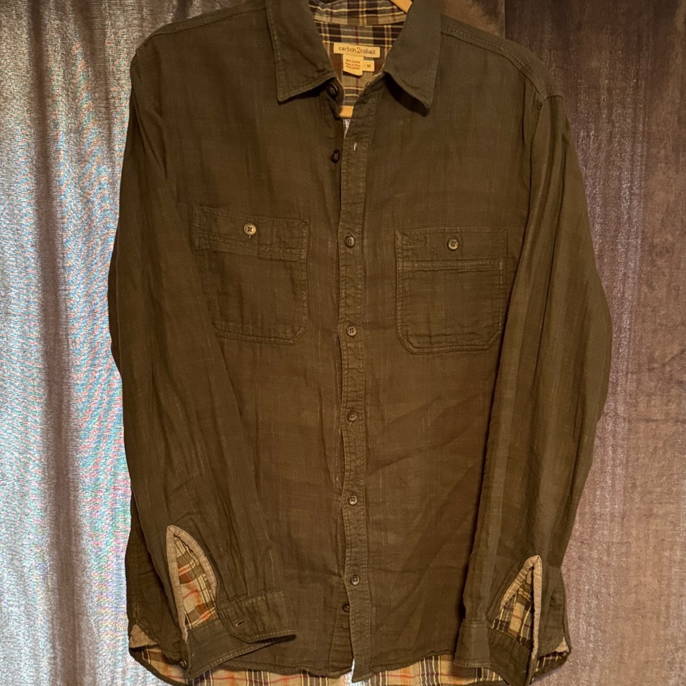 Men's Dark Grey Button-Down Shirt with Plaid Trim